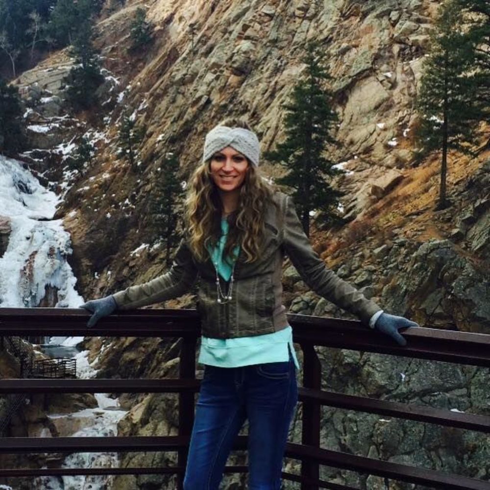 Meet your Posher, Laura