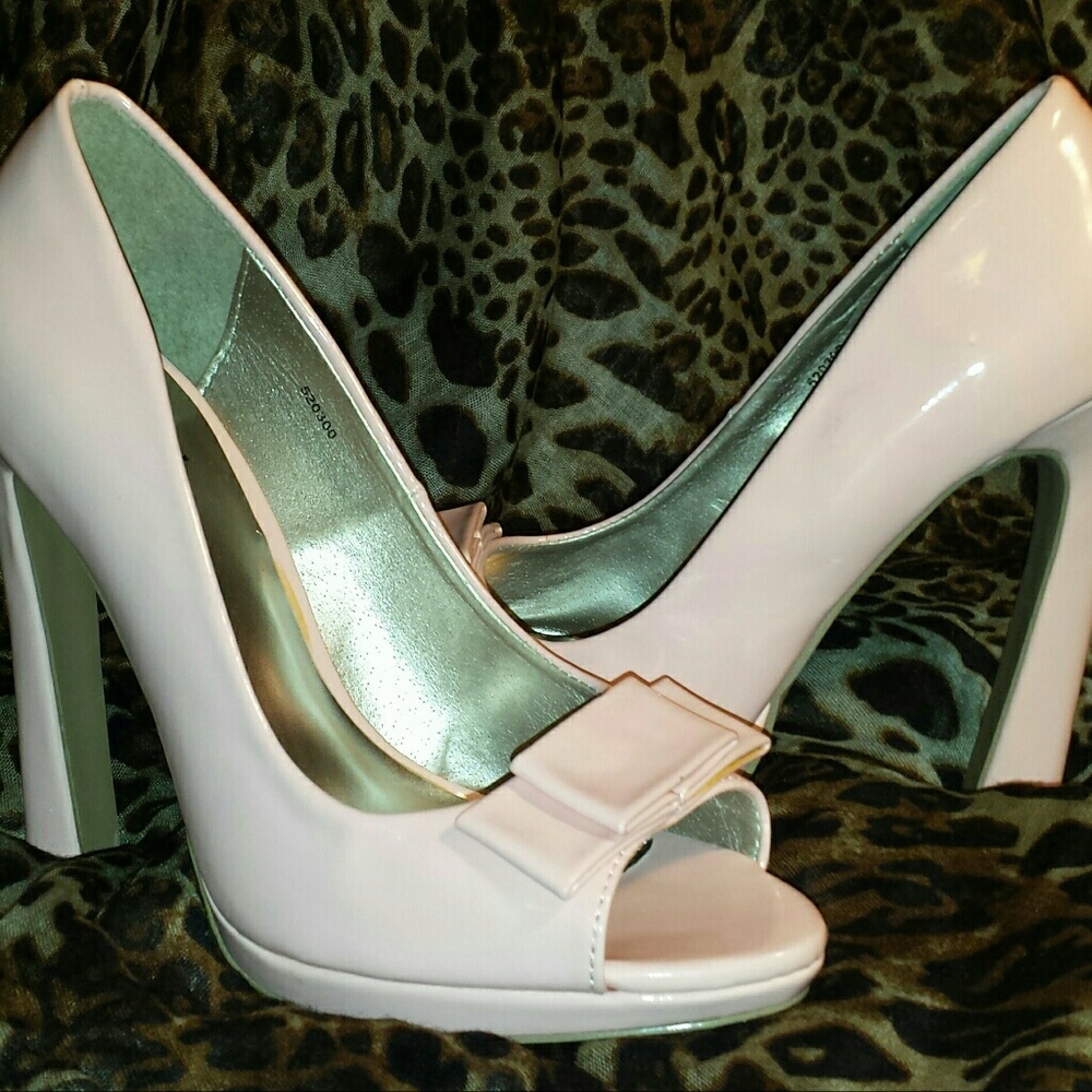 Light pink heels