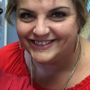 Meet your Posher, Teresa
