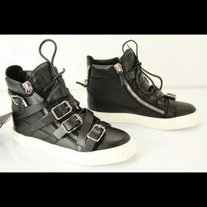 Giuseppe Zanotti Buckle High Top Sneakers Boots