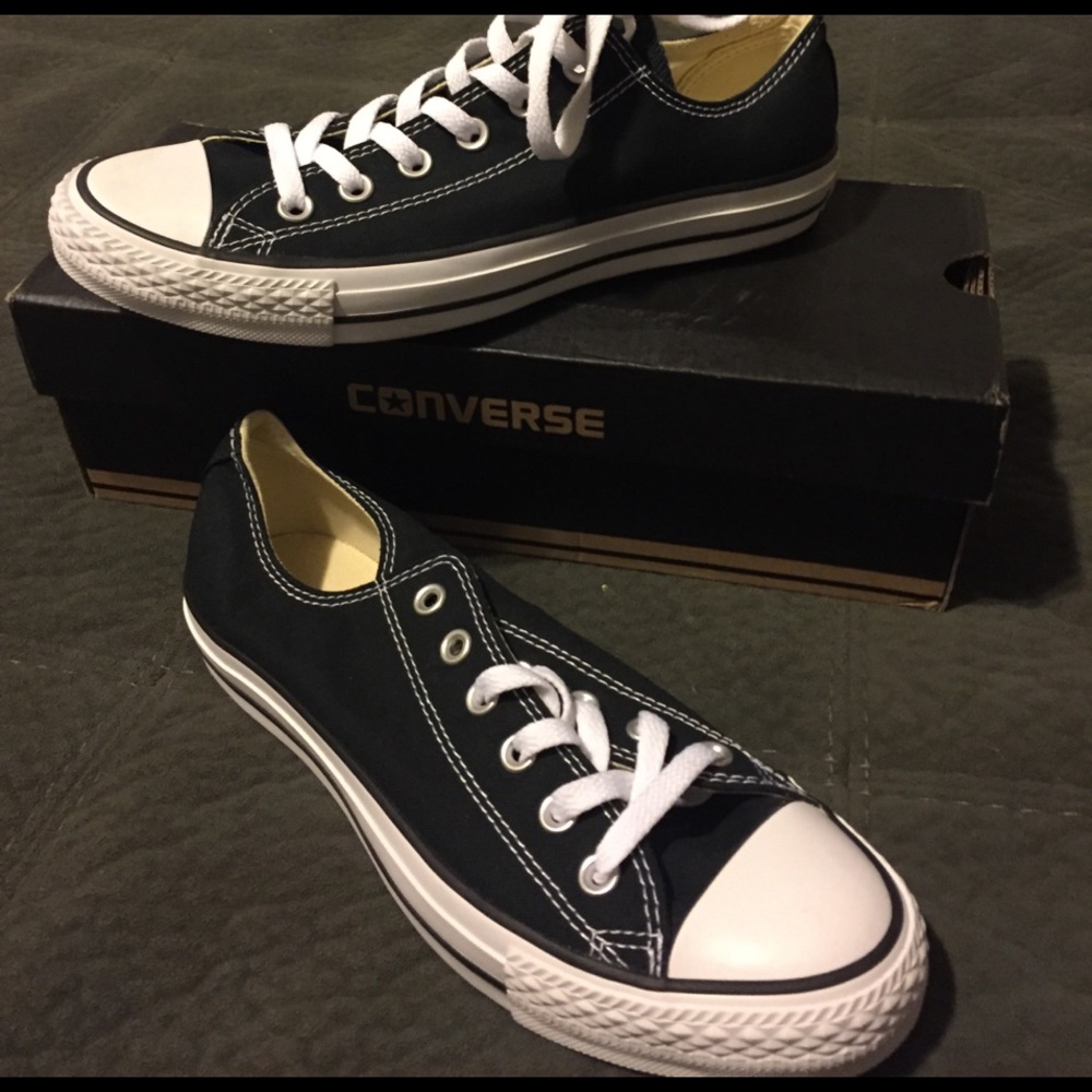 Women's size 9 1/2 brand new