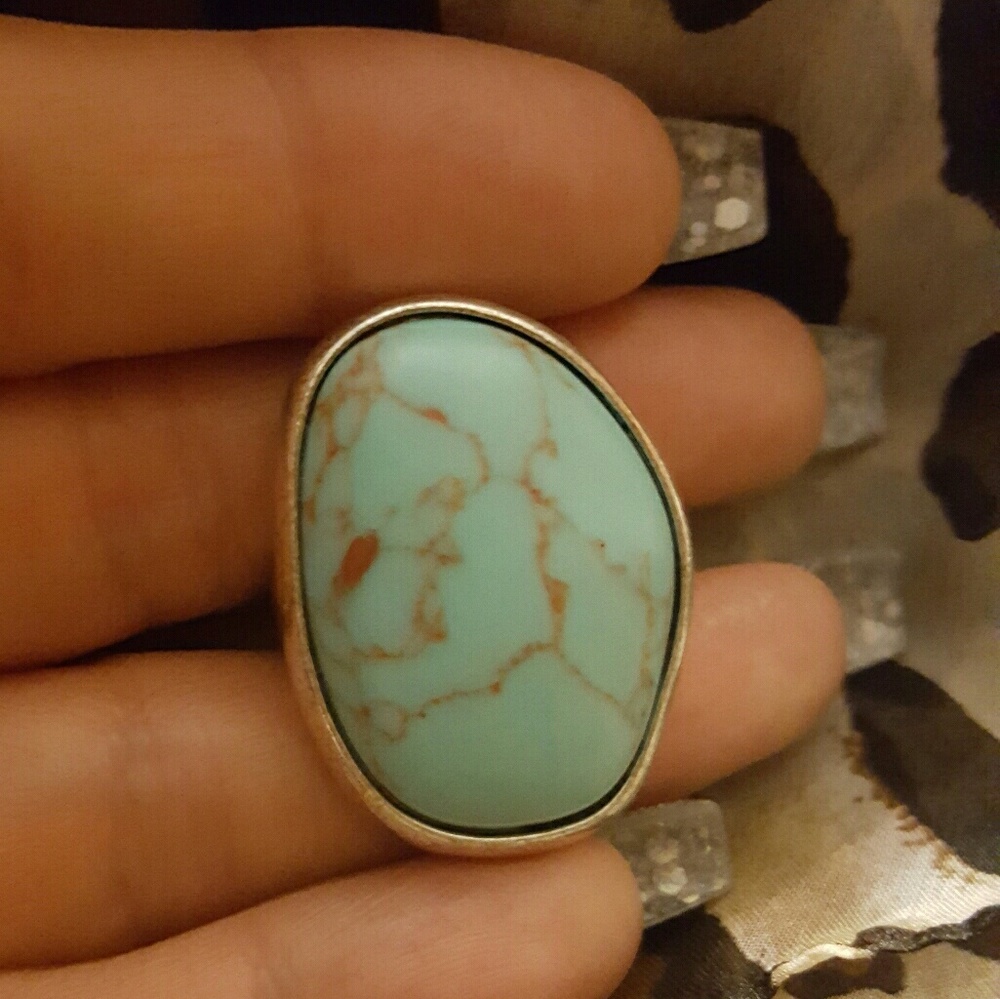💍 Lucky Brand Major faux Turquoise ring😍