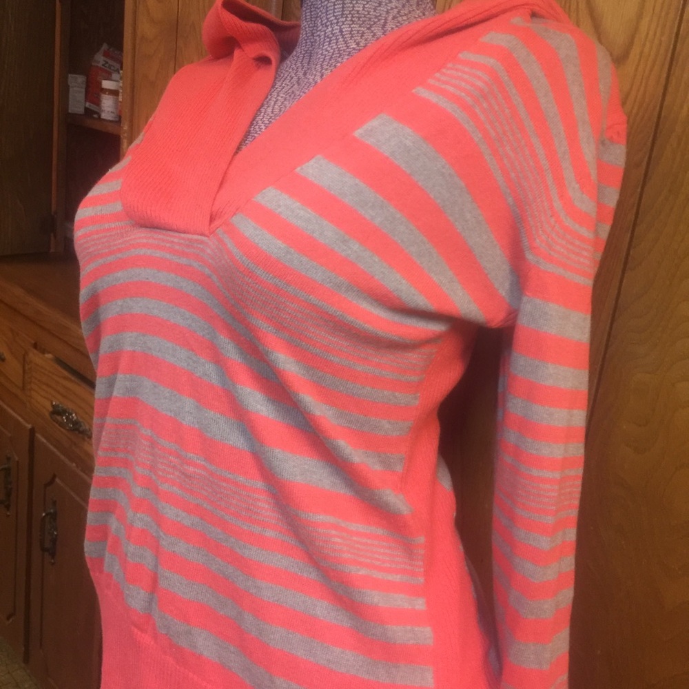 Clearance! Banana Republic striped sweater hoodie