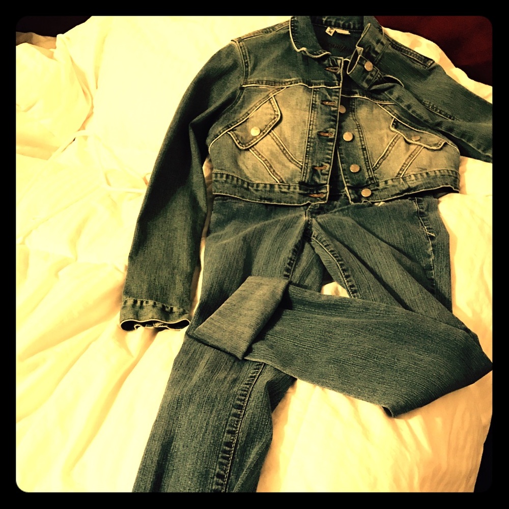 Crop Denim Jacket