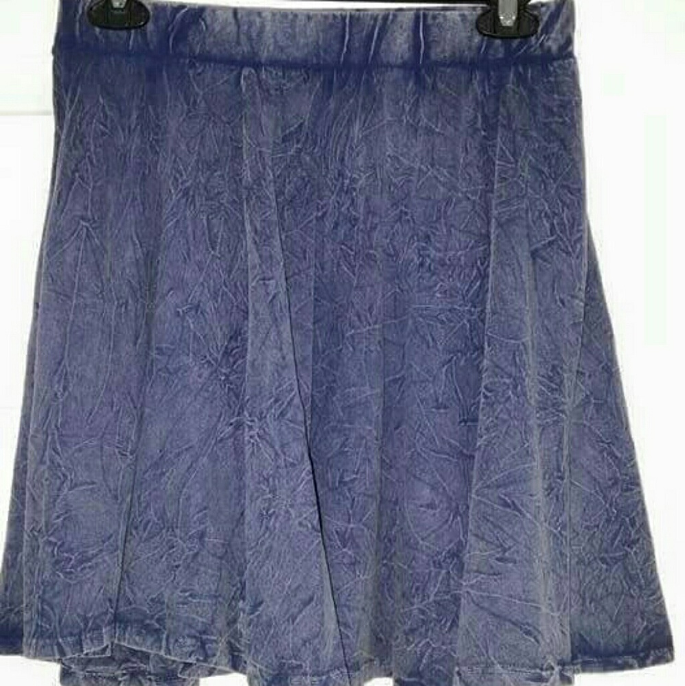 Super soft comfy skater skirt!