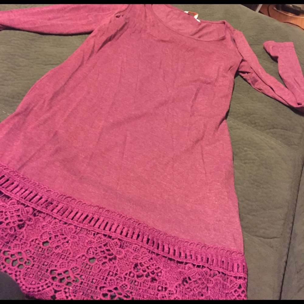 Burgundy/purple dress very cute