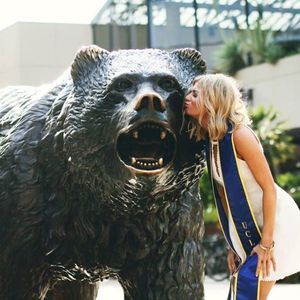 Meet your Posher, Alexandra