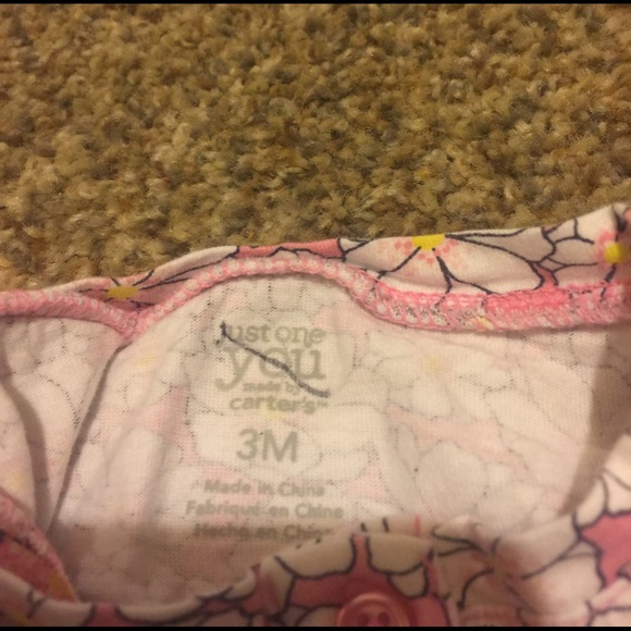 Baby pink romper - Picture 2 of 3