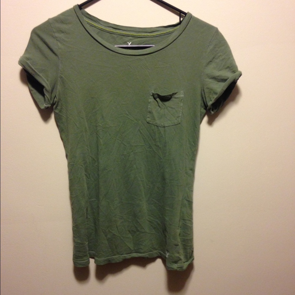 American Eagle "favorite t"