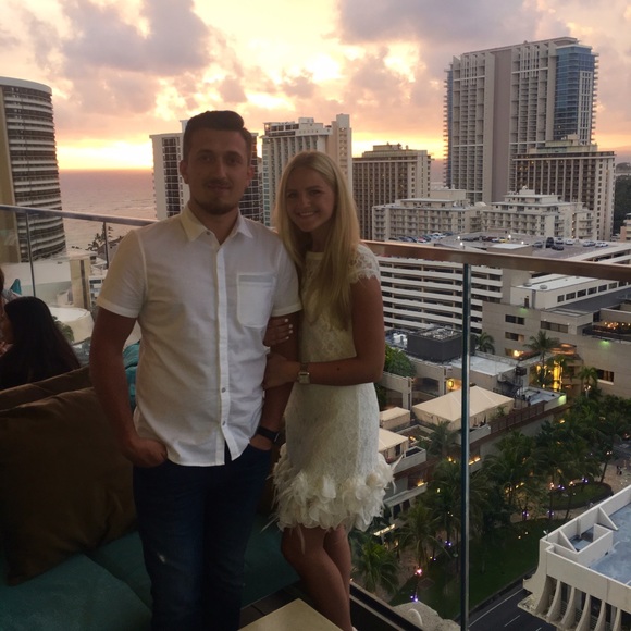 Meet your Posher, Debora - Picture 3 of 7