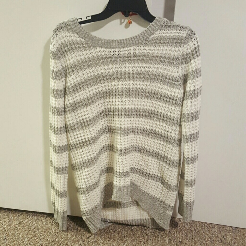 XL stripped sweater