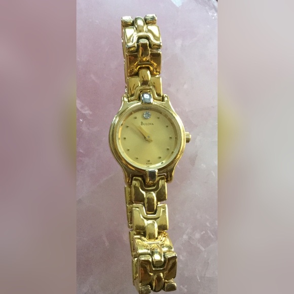 Bulova Watch - Picture 4 of 5