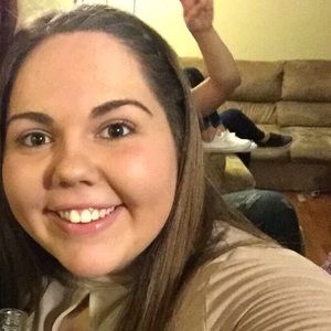 Meet your Posher, Maggie