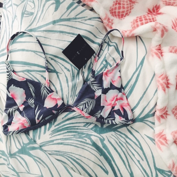 Stone Fox Swim Other - NEW- STONE FOX SWIM TOP