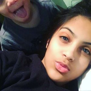 Meet your Posher, Lina