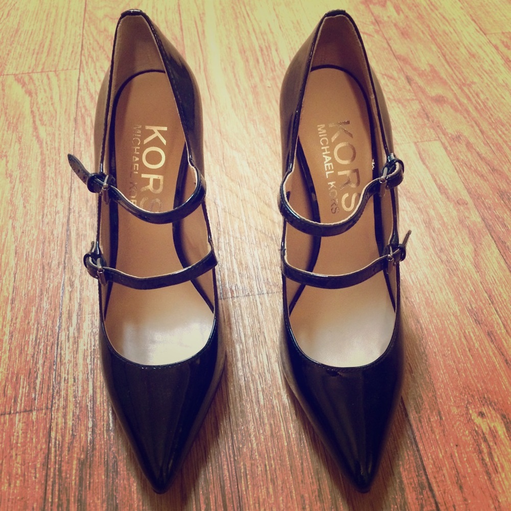 ❌SOLD❌ Michael Kors Black Double Strap Heels