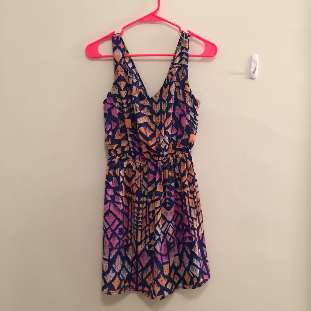 Forever 21 Indie Print Tie Back Dress NWT