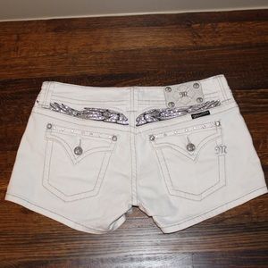Miss Me Shorts White Size 30