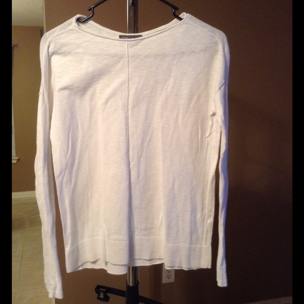 White longsleeve top