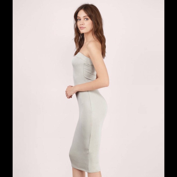 Dress - Picture 2 of 4