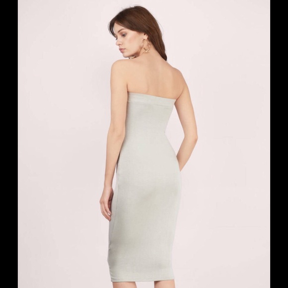 Dress - Picture 3 of 4