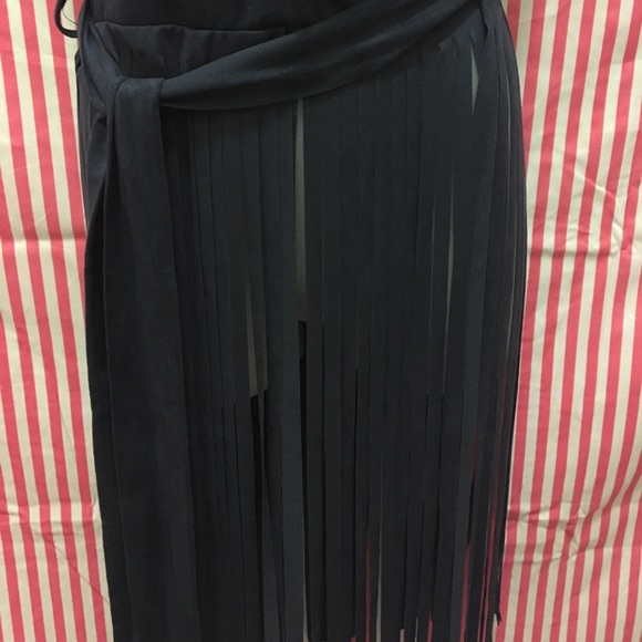 Small - Picture 2 of 3