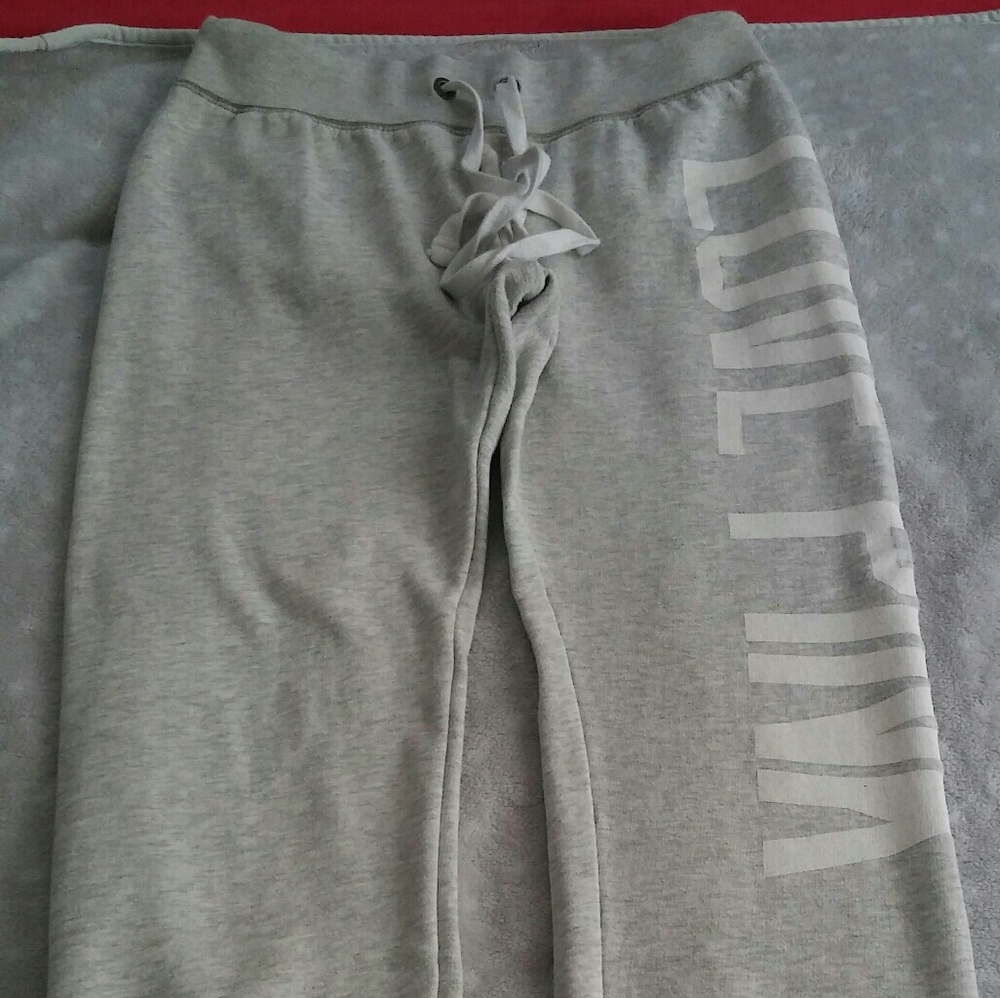 SOLD!!!!!!!!!  VS Pink Cropped Sweats