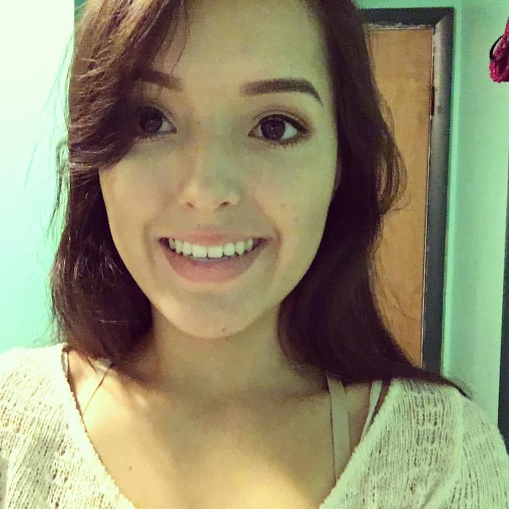Meet your Posher, Alexandra