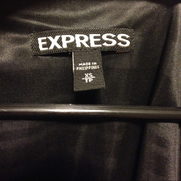 Express dress - Picture 3 of 3