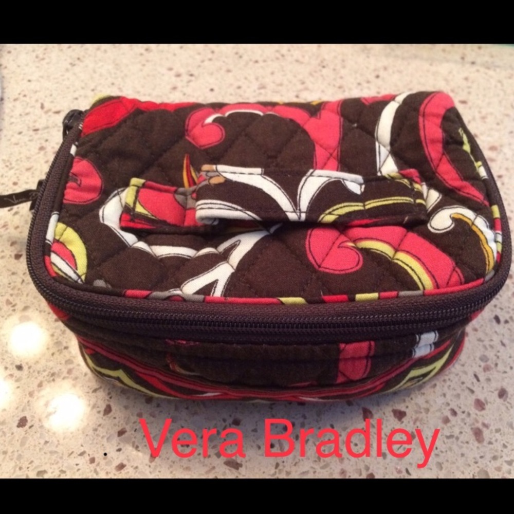 Vera Bradley pucci print jewelry storage
