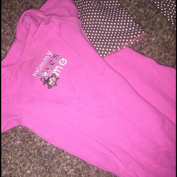 Baby onesie and polka dot leggings - Picture 3 of 4