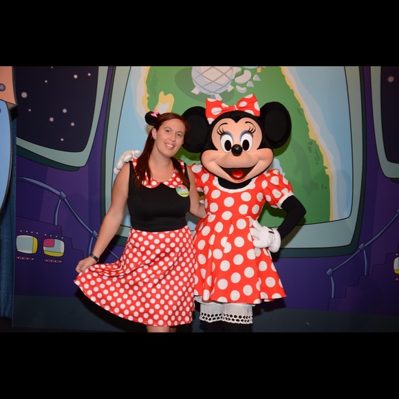 Meet your Posher, Holly - Picture 3 of 5