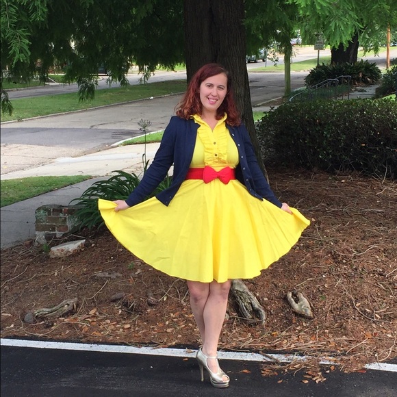 Meet your Posher, Holly - Picture 2 of 5