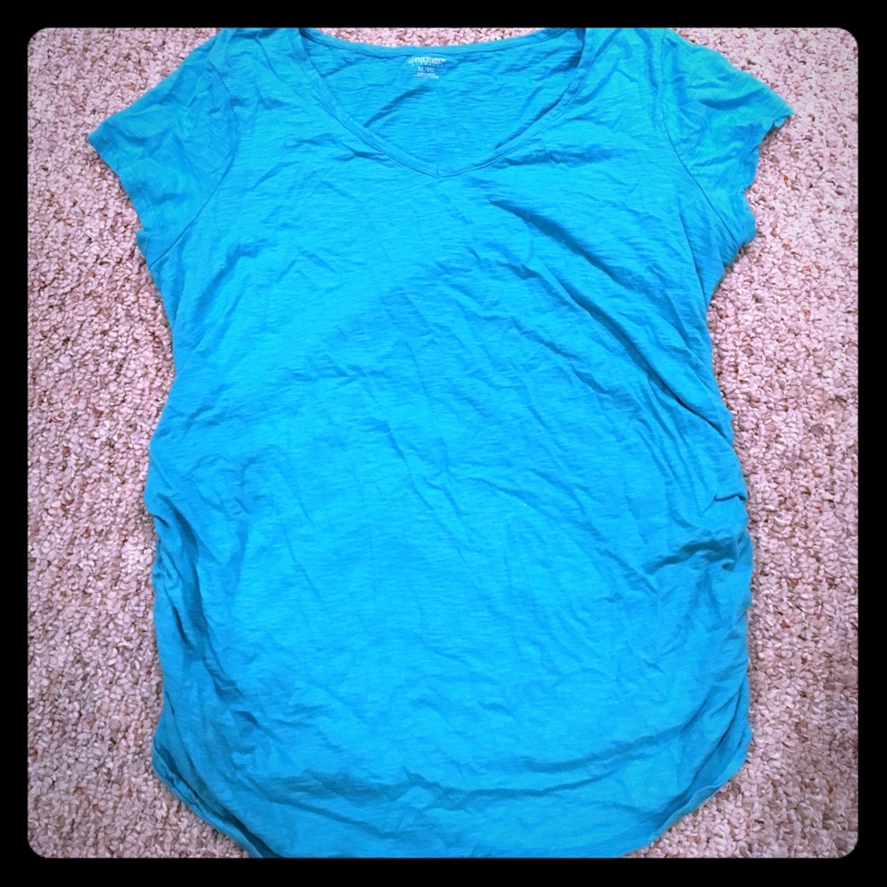 Maternity t shirt