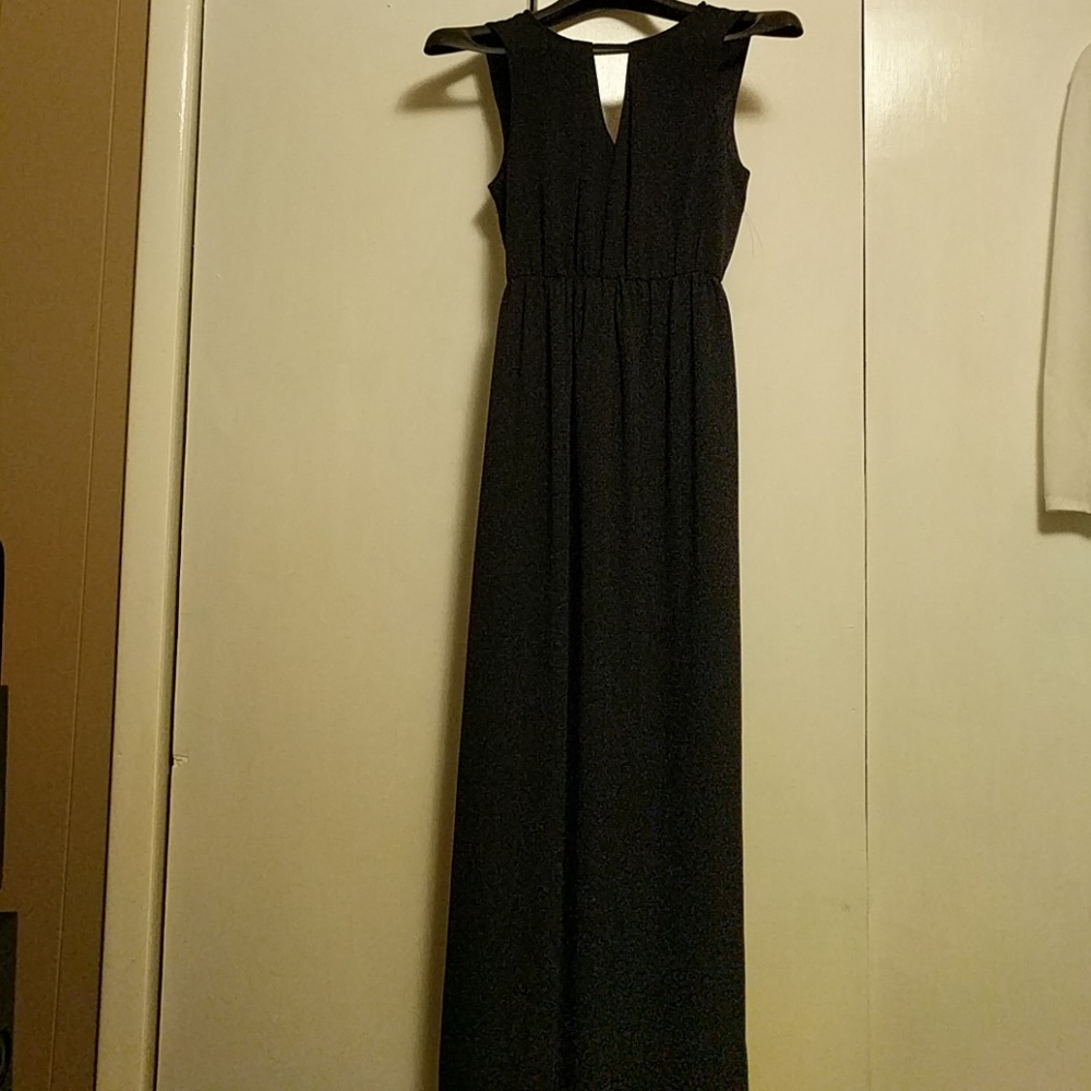 Long black dress