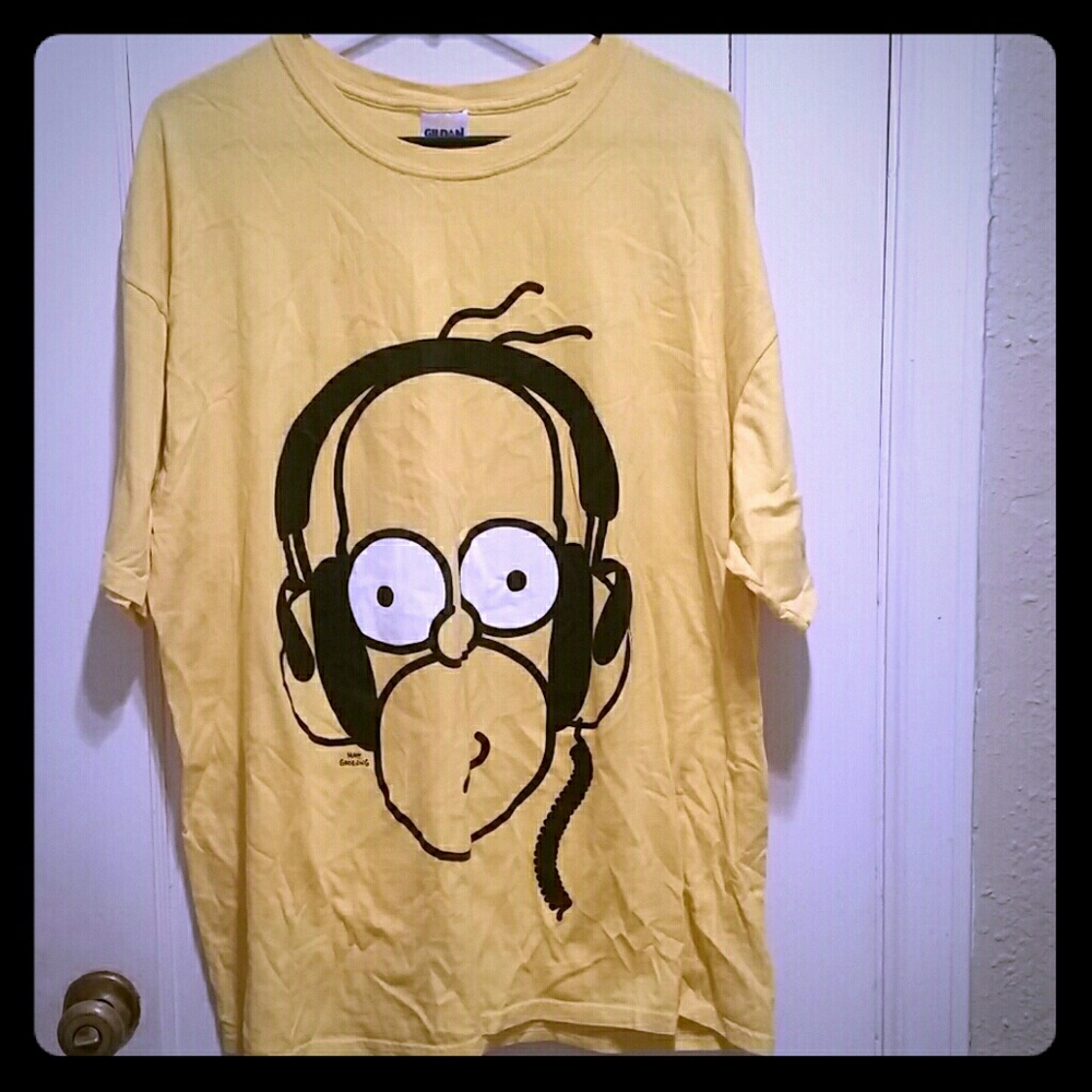 Yellow Homer Simpson music shirt size XL