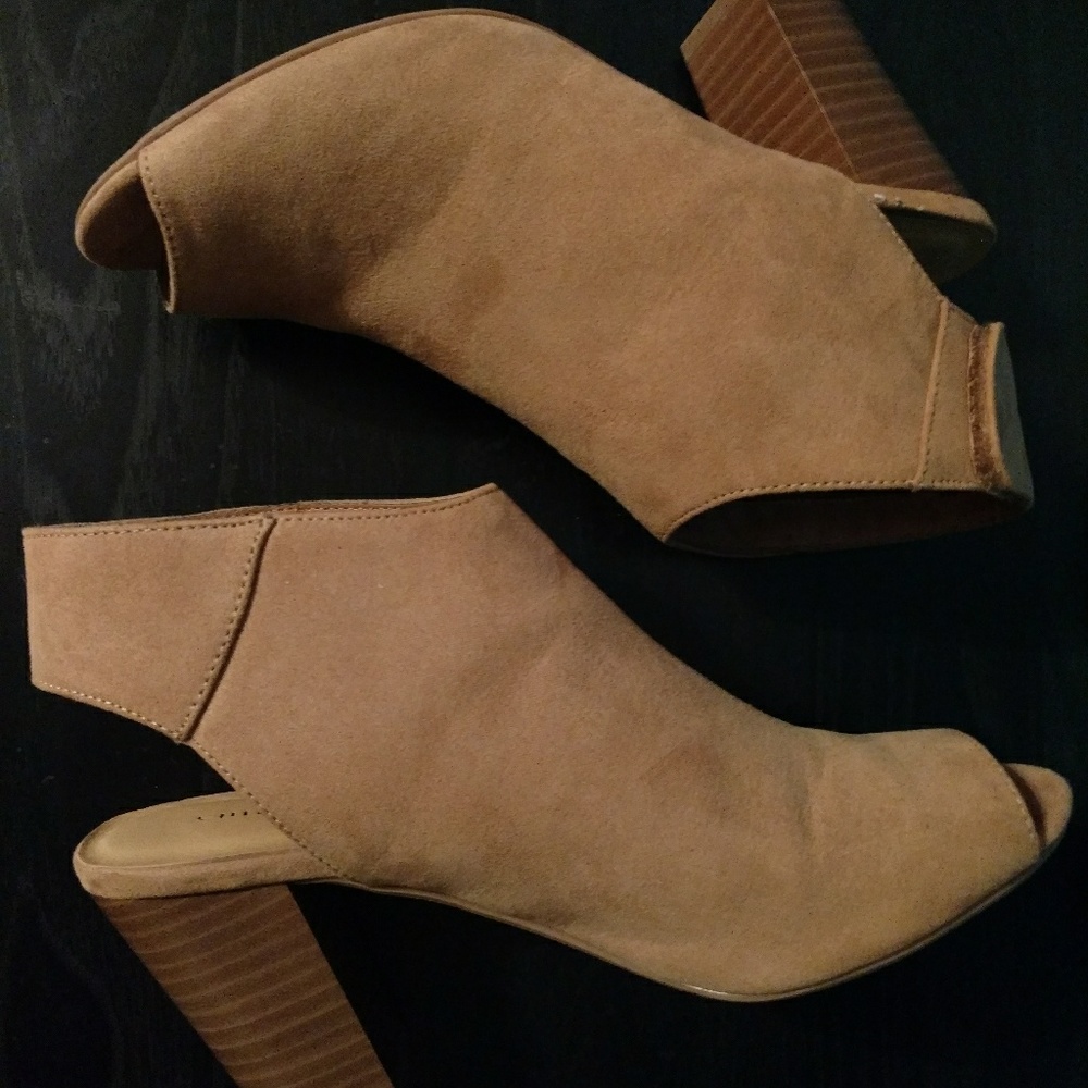 Camel faux suede bootie