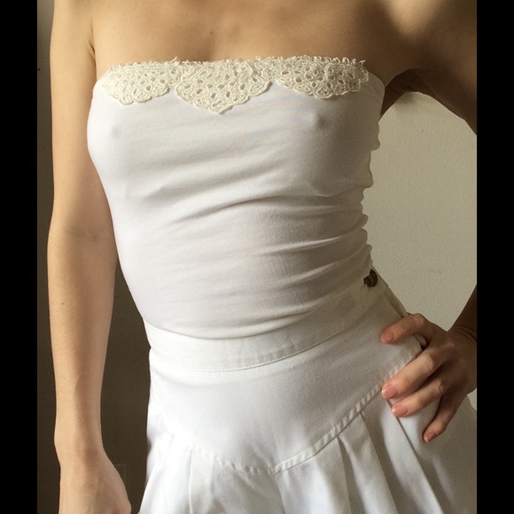 SOLD Carla White Lace Tube Top Summer Stretch! - Picture 4 of 8