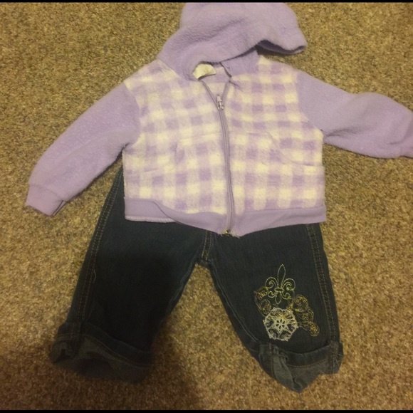 Blue jeans and jacket - Picture 1 of 3