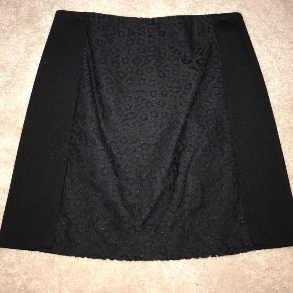 Black lace loft pencil skirt