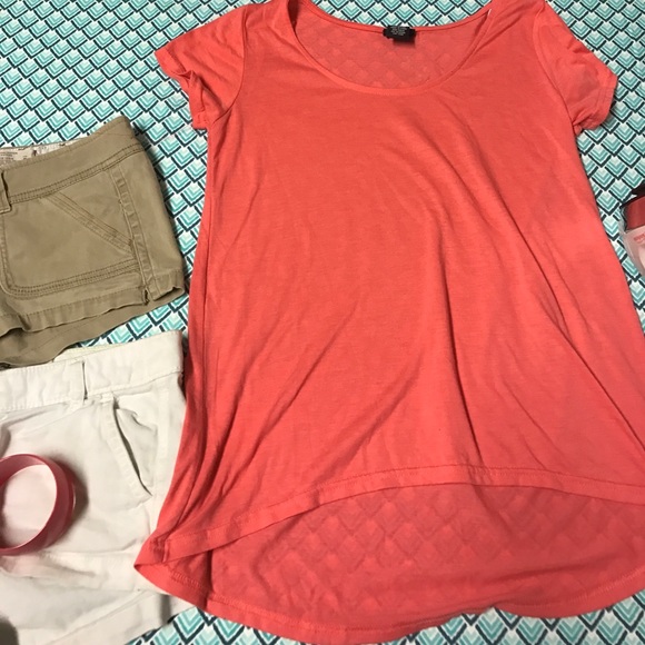 BUNDLE! EVERYTHING except purse! - Picture 6 of 6