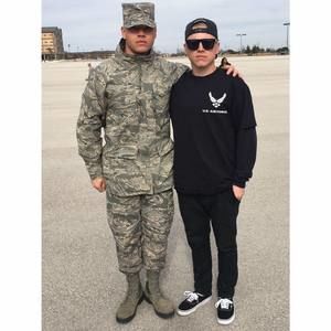 Meet your Posher, Bruce