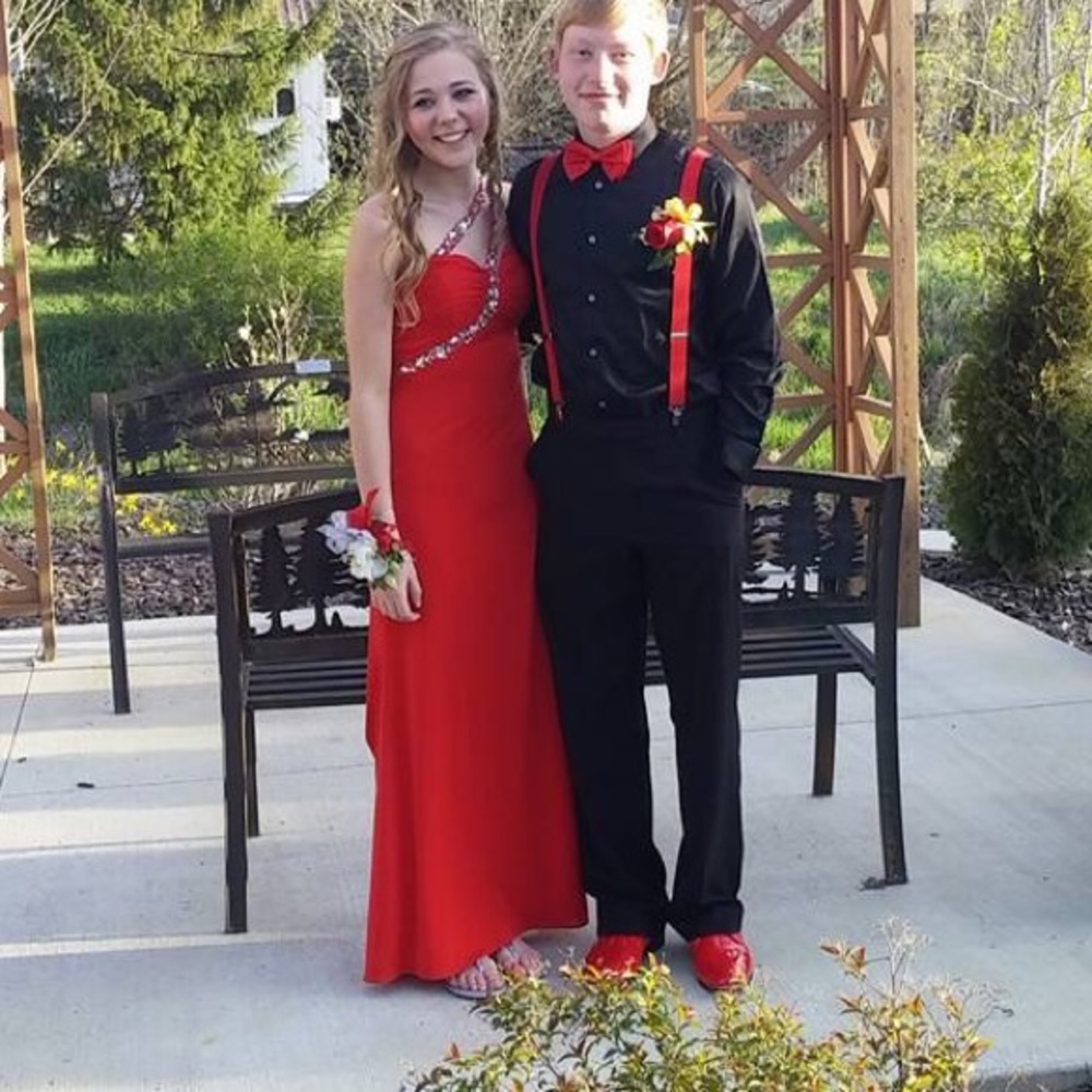 Red prom dress