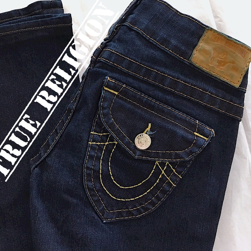💥True Religion dark blue jeans💥