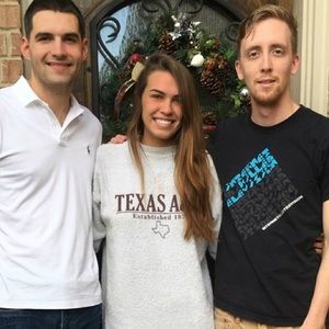 Meet your Posher, Madison