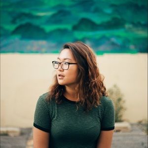 Meet your Posher, Dana