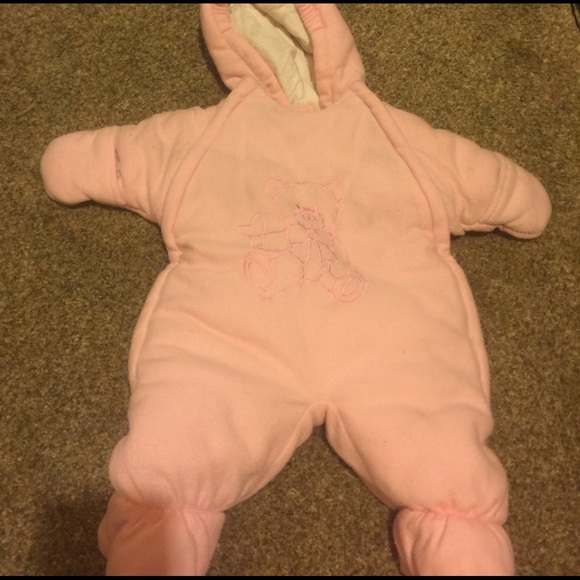 pink snow suit - Picture 1 of 4