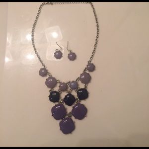 Purple necklace w/ matching earrings