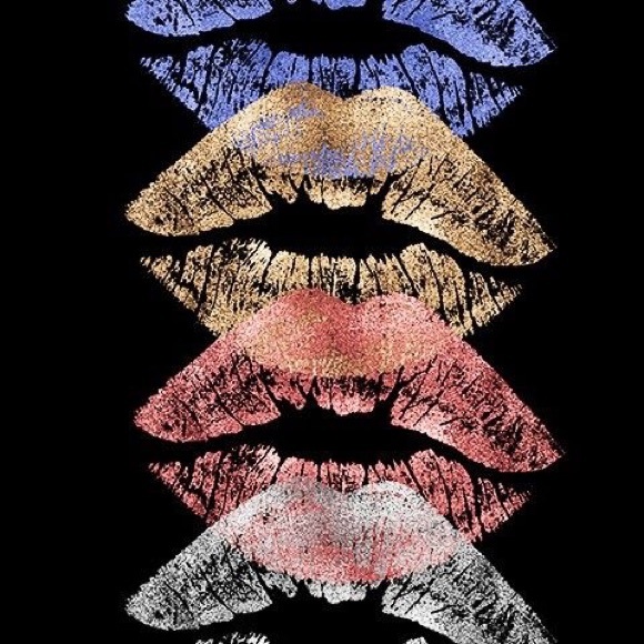 Meet your Posher, Mercy - Picture 6 of 8