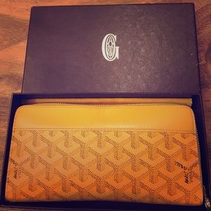 GOYARD Goyardine Matignon Zip Around Wallet